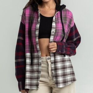 New UO x BDG Hooded Flannel Shirt